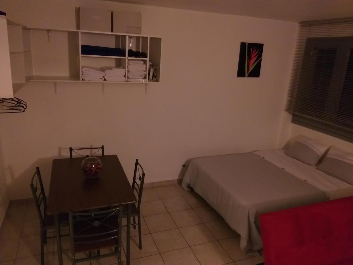 Studio A Fort De France Luaran gambar